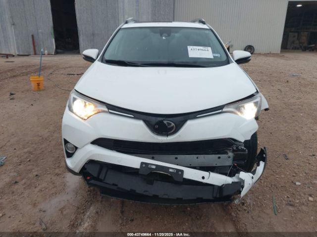 Toyota RAV4 Xle Image 14