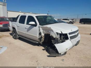  Salvage Chevrolet Avalanche 1500