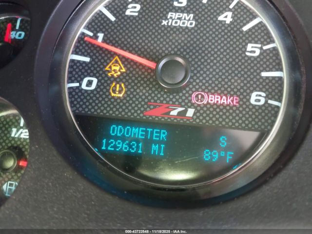 Chevrolet Avalanche 1500 Lt2 Image 16