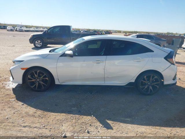 Honda Civic Sport Touring Image 8