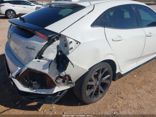 Honda Civic Sport Touring Image 7