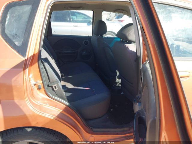 Chevrolet Aveo 5 Ls Image 9