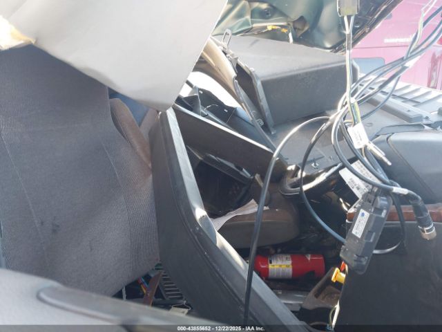 International Lt Image 2